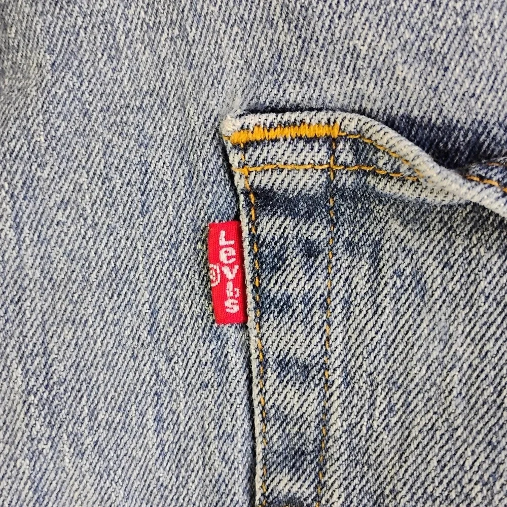 Levi's 501 XX Jeans Mens 38x32 Button‎ Fly Straight Leg Medium Wash Classic